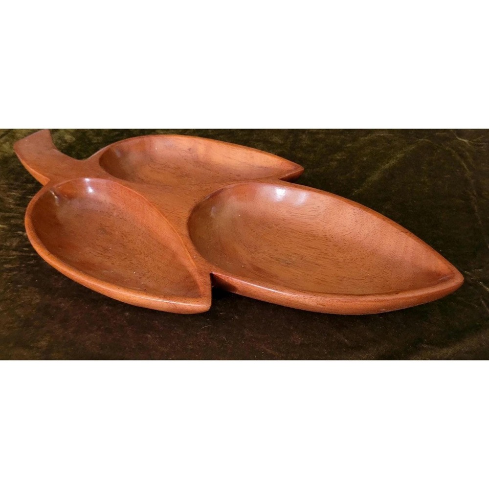 😎Leaf Shaped Wooden Divided Tray Catch-all Nature Woodsy Farmhouse Cabincore